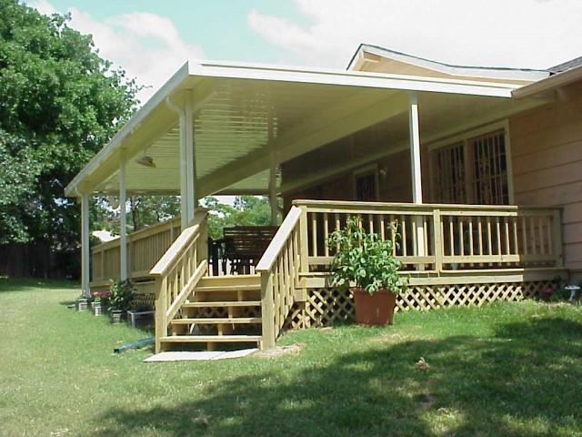 Residential patio cover in Shelby