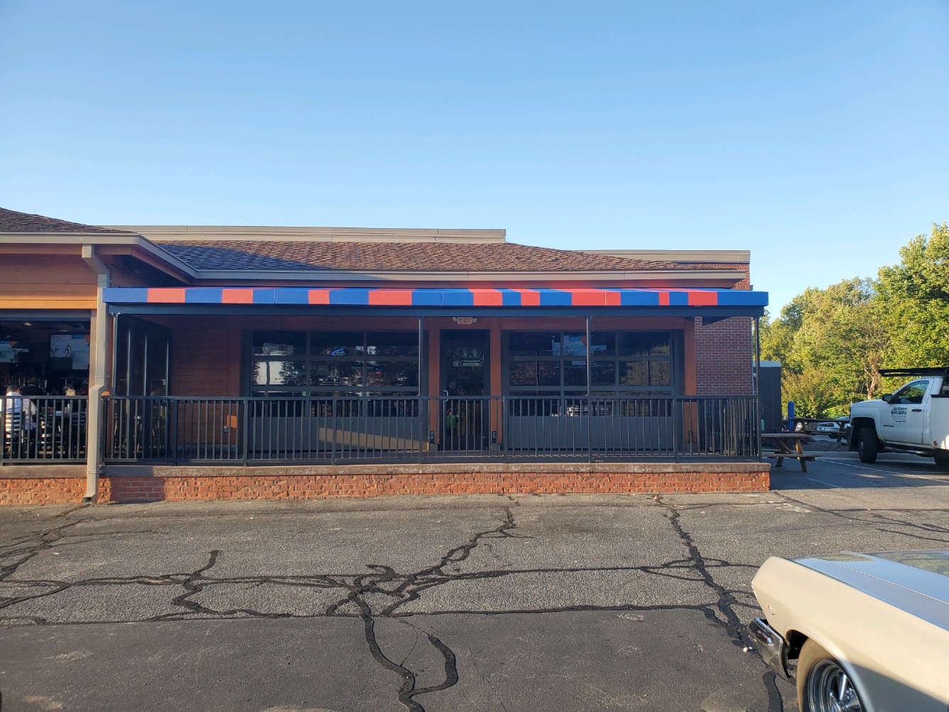 Restaurant patio cover in Hickory