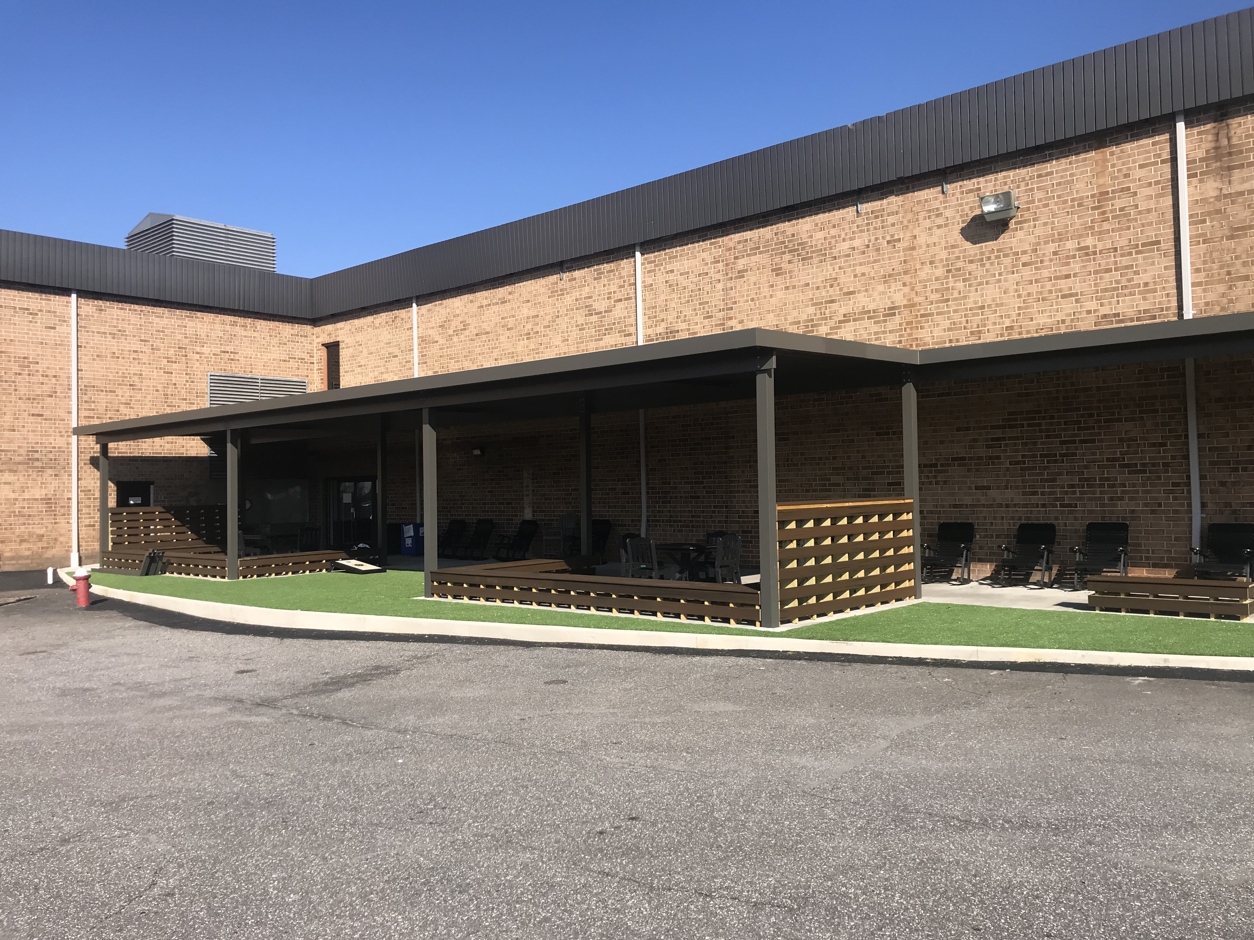 Restaurant patio cover in Valdese